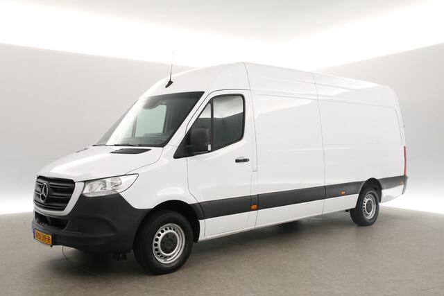 Mercedes-Benz SPRINTER 317 CDI 170PK L3H2 | Automaat | 3500kg Trekgew. | Trekhaak | Airco | Camera | Cruise | 3-Zits | Parkeersens.