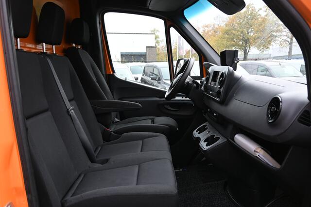 Mercedes-Benz SPRINTER 519 CDI 3.0 V6 L3 Bakwagen met laadklep 3500 KG trekhaak, Dhollandia klep, Camera, Zijdeur