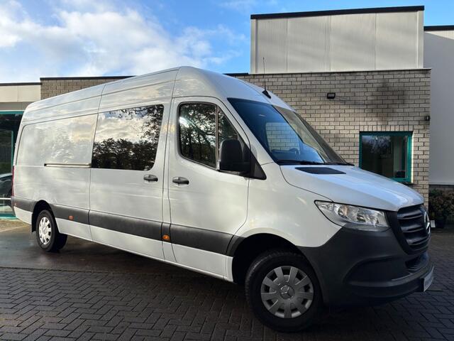 Mercedes-Benz SPRINTER 316 CDI MAXI DC 5-PERS CarPlay, Camera, TrHaak 3500kg