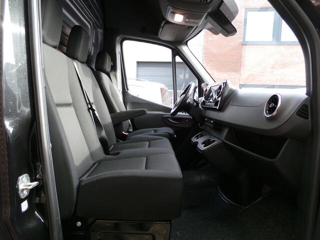 Mercedes-Benz SPRINTER 319 3.0 CDI V6 Aut. L3H2 EURO VI-D Airco,Cruise,Gr-Navi,Camera,Pdc,Stoelverw,Enz