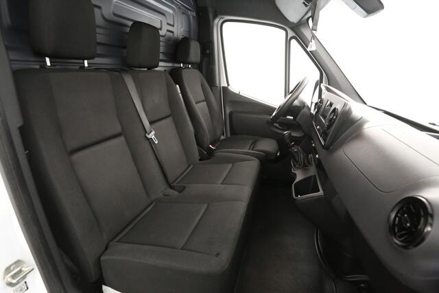 Mercedes-Benz SPRINTER 315 CDI L2H2 | Airco | Camera | Cruise | Carplay | 3-Zits | Trekh. | Imperiaal | Parkeersens.