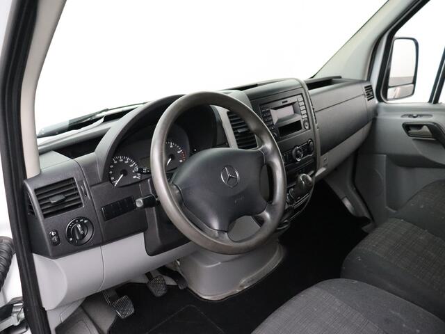 Mercedes-Benz SPRINTER 213CDI L2H2 | Imperiaal | Trekhaak | Airco | Cruise | 3-Persoons | Betimmering