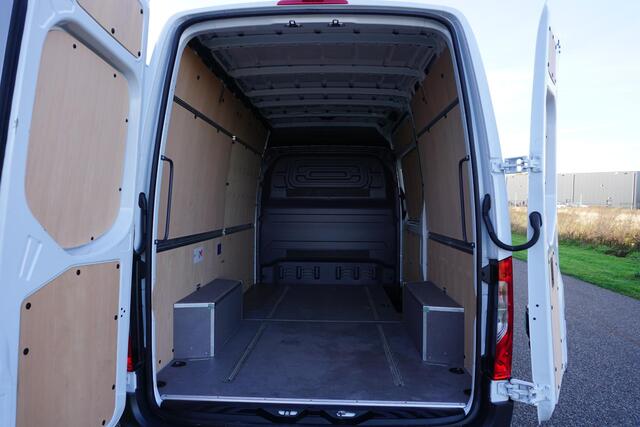 Mercedes-Benz SPRINTER 317 L2H2 RWD Automaat |EURO6 |1e eigenaar |Topstaat |Betimmering |Fabrieksgarantie |Camera |Cruise |Navi |Climate control |Stoelverwarming |3500 KG |170 pk