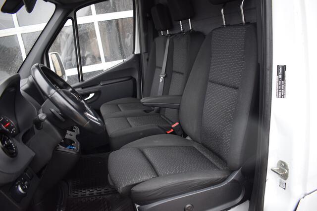 Mercedes-Benz SPRINTER 319 3.0 V6 Meubelbak 6 cilinder | LED | El. Stoelen