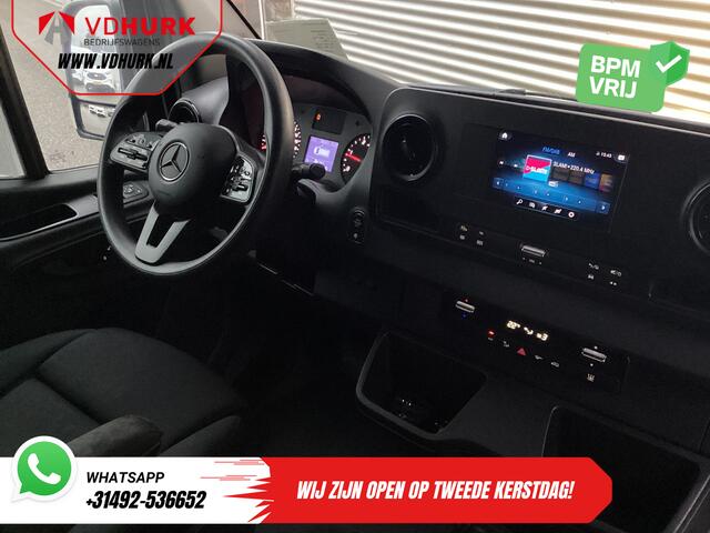 Mercedes-Benz SPRINTER 317 CDI Aut. L2H2 3.5t Trekverm./ Gev.Stoel/ Standkachel/ Carplay/ Camera/ Navi/ Cruise/ DAB/ LMV/ Sidebars/ Trekhaak