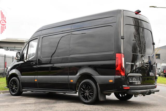 Mercedes-Benz SPRINTER 317 1.9 CDI L2H2 RWD AMG Black Edition 360 Camera, Cruise, Carplay, Stoelverwarming, LED, Standkachel, Automaat, Uniek!