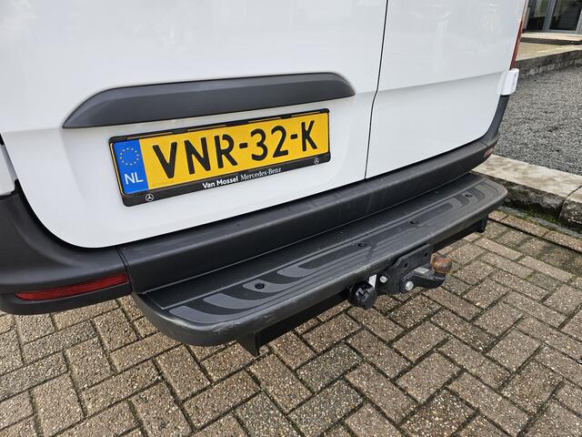 Mercedes-Benz SPRINTER 317 CDI L3-H2 Handgeschakeld * LED * Trekhaak * MBUX * Cruise *