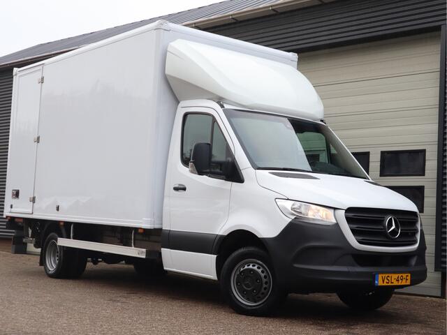 Mercedes-Benz SPRINTER 515 CDI Euro 6 Automaat Bakwagen Laadklep - MBUX - Cruise