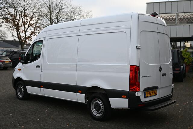 Mercedes-Benz SPRINTER 317 CDI L2H2 Pro LED, Geveerde stoel, MBUX Navigatie, Aflegvak boven hemel