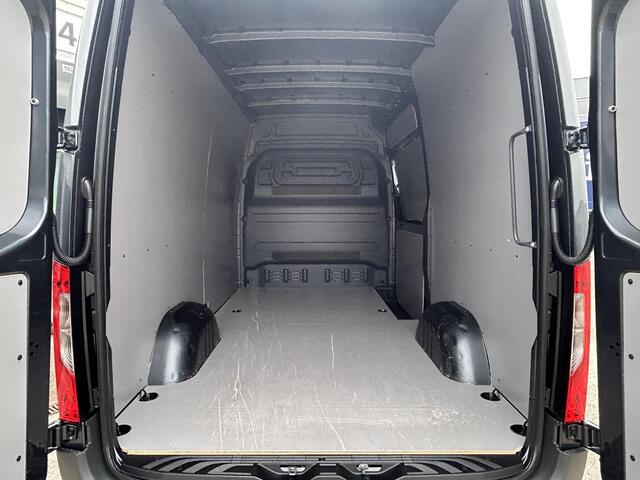 Mercedes-Benz SPRINTER 315 1.9 CDI L2H2 RWD