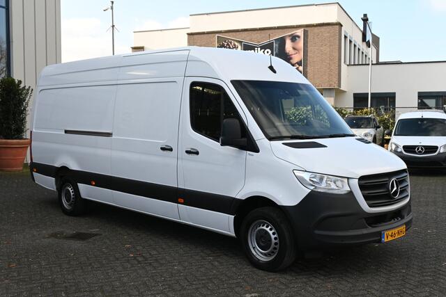 Mercedes-Benz SPRINTER 317 CDI L3H2 Geveerde stoel, Navigatie met camera, 270 Graden deuren