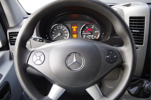 Mercedes-Benz SPRINTER 519 3.0 V6 KIPPER 3 ZIJDIG, OPEN LAADBAK, 3.5T TREKHAAK, DUBBELLUCHT, AIRCO, CRUISE, MF STUURWIEL, PICK-UP ,PICKUP