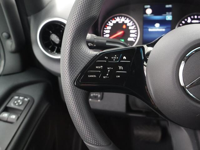 Mercedes-Benz SPRINTER 317 CDI L2 H2 RWD PRO | Smartphone integratie pakket | 10.25" MBUX Systeem | Achteruitrijcamera | 3500 KG Trekgewicht |