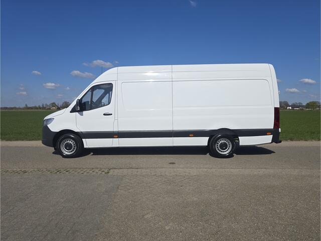 Mercedes-Benz SPRINTER 315 1.9 CDI L3H2 RWD - 150 Pk - Euro 6 - RWD - MBUX - Camera - Airco - Cruise Control