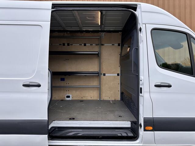 Mercedes-Benz SPRINTER 316 2.2 CDI L3H2 DC EURO VI-D | Cruise Control | Achteruitrijcamera | Parkeersensoren | Apple Carplay | Android Auto | Airconditioning