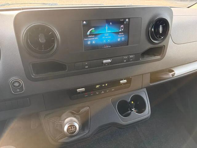Mercedes-Benz SPRINTER 519CDI Openlaadbak Airco Cruisecontrol Trekhaak