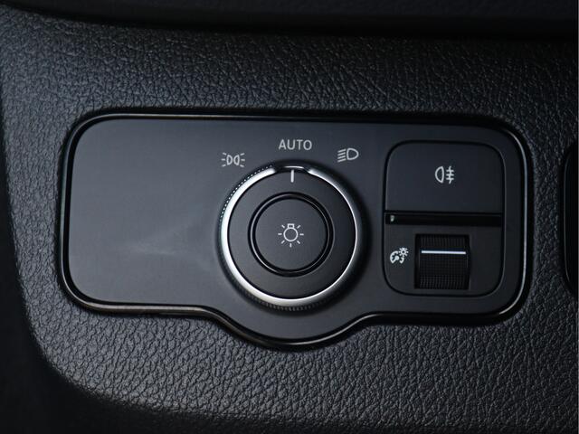 Mercedes-Benz SPRINTER 317 CDI L2H2 Select | AIRCO/CAMERA/CRUISE/3.500KG AHW | Certified