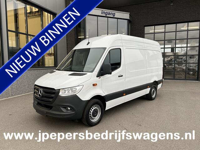 Mercedes-Benz SPRINTER 317 CDI L2 H2 MBUX / 360 Camera / Parkeersensoren / Navigatie / Cruise control / Airco / 270 Graden achterdeuren