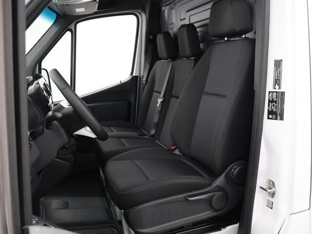 Mercedes-Benz SPRINTER 315 CDI | L2 H1 | RWD | PRO | Parkeercamera | Airco | Dodehoekassistent | Zijwindassistent | Cruise Control | Chauffeursstoel |