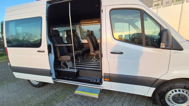Mercedes-Benz SPRINTER 9-persoons Rolstoelbus met e-lift Incl- BPM