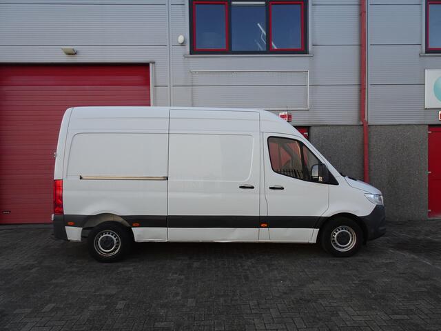 Mercedes-Benz SPRINTER 314 2.2 CDI L2H2 3 zitter