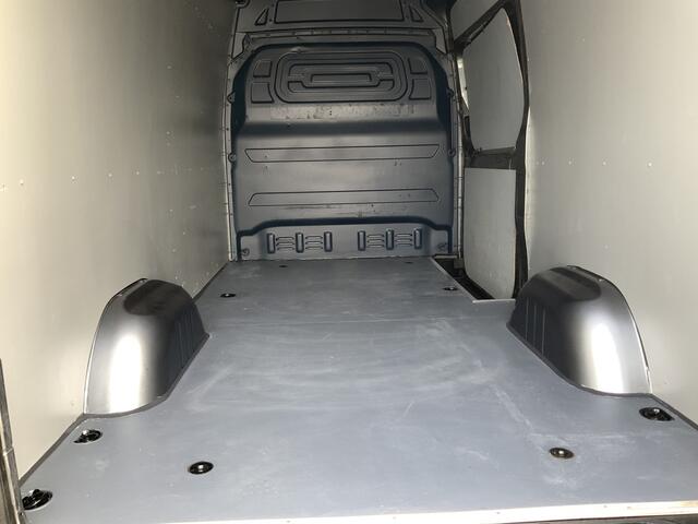 Mercedes-Benz SPRINTER 319 3.0 cdi Autom.L2H2 Airco Cruise 3 Zits MBux 10 Trekhaak 3500 kg Camera Alu Velg Side Bar 6 Cilinder. Euro 6