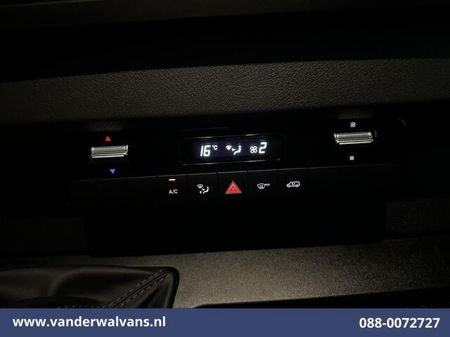 Mercedes-Benz SPRINTER 317 CDI 170pk L2H1 Euro6 Airco | Camera | Navigatie | Apple Carplay | Cruisecontrol | Trekhaak Android Auto, Chauffeursstoel, Bijrijdersbank