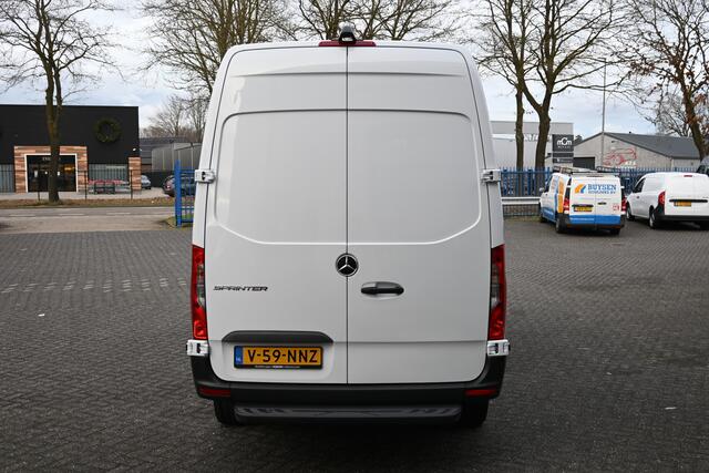 Mercedes-Benz SPRINTER 317 CDI L2H2 Pro HD LED, Navigatie, Geveerde stoel, Etc.