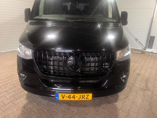 Mercedes-Benz SPRINTER 319 1.9 CDI L2H2 RWD VVB BLACK EDITION LAGE KMSTAND Dubbele cabine VVB329 BPM vrij! Benut nu nog uw voordeel!