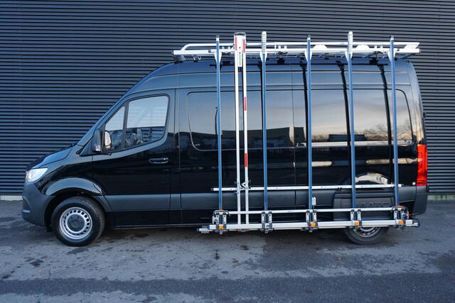 Mercedes-Benz SPRINTER 314 140pk Automaat L2H2 Groot Navi Trekhaak Apple Carplay Camera Glasresteel Cruise control 10.2" MBUX