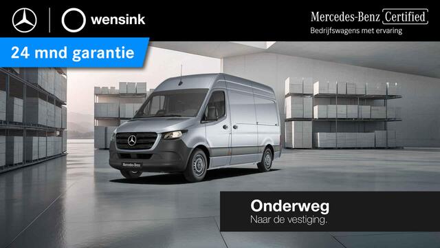 Mercedes-Benz SPRINTER 317 CDI | L2 H2 | PRO | AUTOMAAT | ACHTERUITRIJCAMERA | NAVIGATIE | CRUISE CONTROL | BETIMMERDE LAADRUIMTE | DIEP ZWART | 3-ZITS | LICHT -/ REGEN SENSOR
