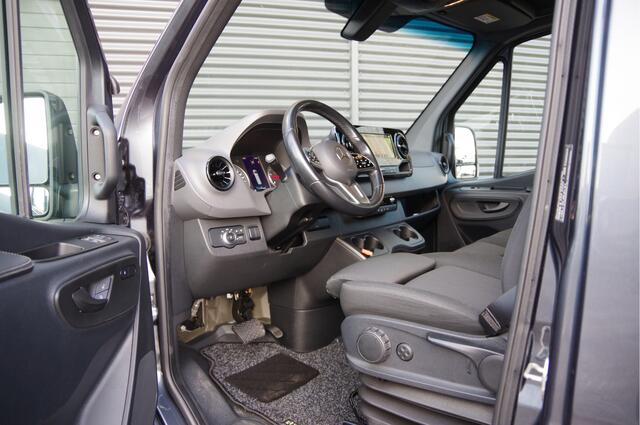 Mercedes-Benz SPRINTER 319 3.0 CDI V6 L2H2 AUT. LED, LUCHTVERING, MBUX 10'', 360 CAMERA, STOELVERWARMING, CRUISE, CLIMA, PARKEERSENSOREN