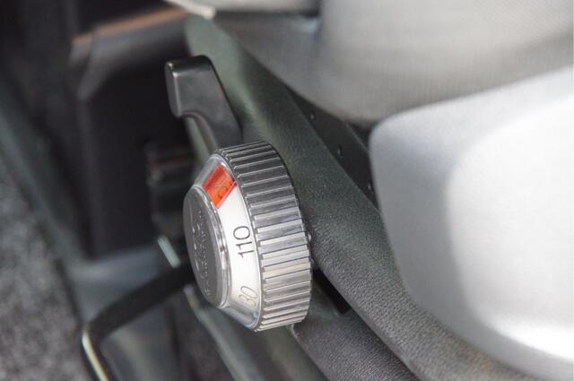 Mercedes-Benz SPRINTER 319 3.0 CDI V6 L2H2 AUT. LED, LUCHTVERING, MBUX 10'', 360 CAMERA, STOELVERWARMING, CRUISE, CLIMA, PARKEERSENSOREN