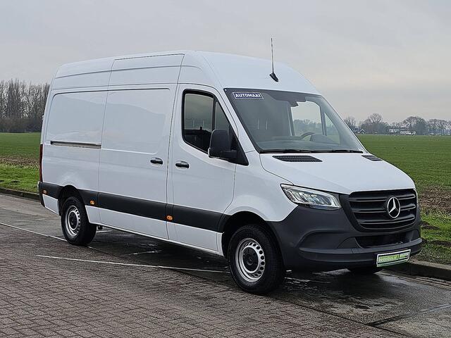 Mercedes-Benz SPRINTER 315 L2H2 RWD LED Mbux 10 Navi Camera Airco Automaat 3 Zits Euro6 150 PK!