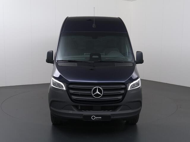 Mercedes-Benz SPRINTER 317 CDI | Aut. | L2 H2 | Pro | LED Koplampen | 3 zits | Achteruitrijcamera | Betimmering | Laadvloer | Lichtmetalen Velgen | Trekhaak | Certified