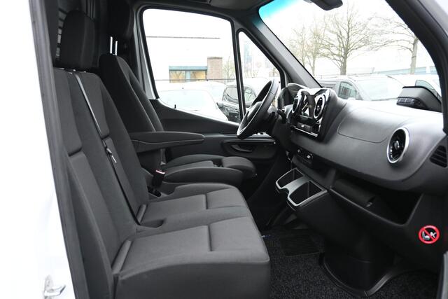Mercedes-Benz SPRINTER 317 CDI L2H2 Pro Geveerde stoel, Navigatie met camera