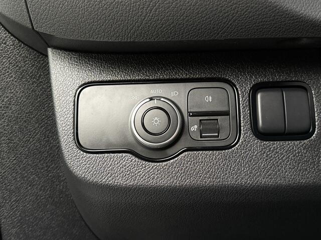 Mercedes-Benz SPRINTER 317CDI Automaat L3H2 Maxi | 3500Kg Trekhaak | Navigatie | Camera | 3-Zits | Airco | Cruise