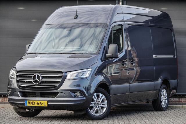 Mercedes-Benz SPRINTER L2H2 319Cdi 3.0 6-Cilinder 190Pk 7G-Tronic | RWD | Stoel-Bank | 2xSchuifdeur | 3.500Kg trekgewicht | Trekhaak | 17''