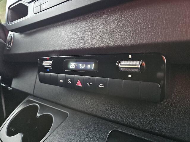 Mercedes-Benz SPRINTER 315 1.9 CDI L3H2 Automaat Mbux Airco Adaptieve Cruise Camera Trekhaak Euro6 150 PK!