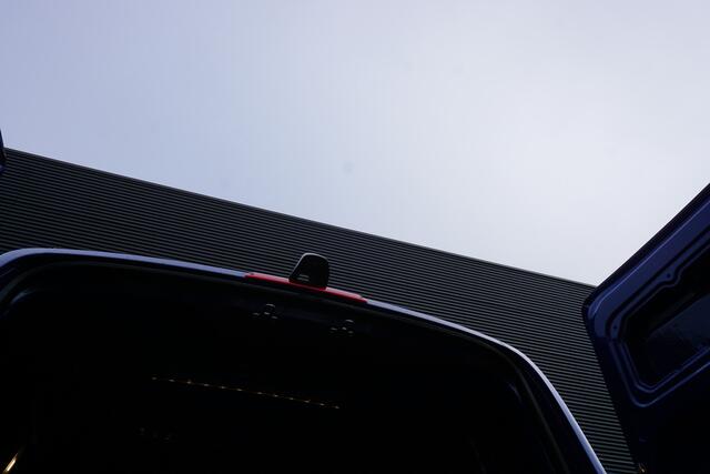 Mercedes-Benz SPRINTER 516 160pk Automaat 5000kg L2H2 Dubbellucht Trekhaak Apple Carplay Camera