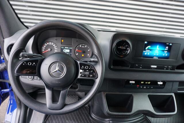 Mercedes-Benz SPRINTER 516 160pk Automaat 5000kg L2H2 Dubbellucht Trekhaak Apple Carplay Camera