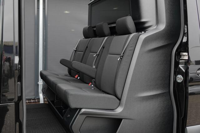 Mercedes-Benz SPRINTER 4x4 319Cdi 190Pk 9G-tronic | L2H2 | Dubbele Cabine | 2x Schuifdeur | 4WD | AWD | Bullbar | Treeplanken | 18'' All Terrain | Obsidian Black