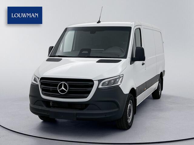 Mercedes-Benz SPRINTER 319 1.9 Pro L2H1 3500kg trekhaak Distronic Navigatie Led Stoelverwarming Comfortstoel Betimmering