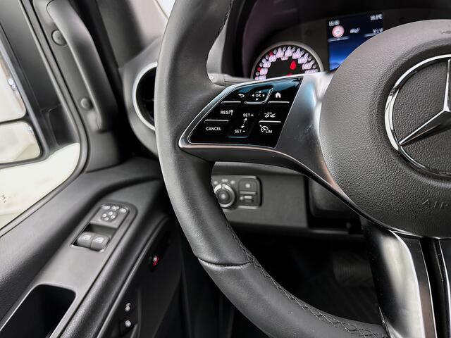 Mercedes-Benz SPRINTER 319 1.9 Pro L2H1 3500kg trekhaak Distronic Navigatie Led Stoelverwarming Comfortstoel Betimmering