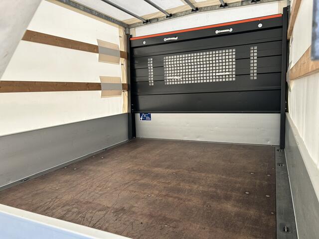 Mercedes-Benz SPRINTER 315 CDI L2 D.C. Open laadbak / Trekhaak / MBUX / Carplay navigatie / Cruise control / Airco