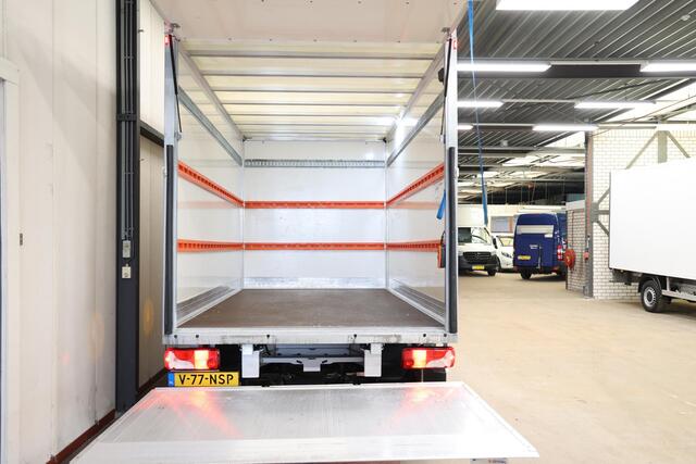 Mercedes-Benz SPRINTER 315 BAKWAGEN MET LAADKLEP AUTOMAAT