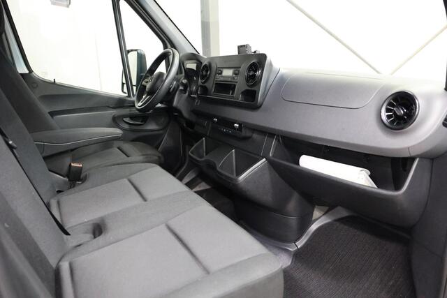 Mercedes-Benz SPRINTER 315 BAKWAGEN MET LAADKLEP AUTOMAAT