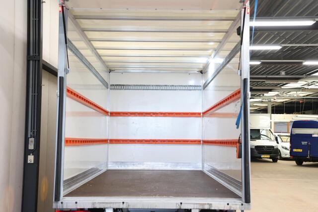 Mercedes-Benz SPRINTER 315 BAKWAGEN MET LAADKLEP AUTOMAAT