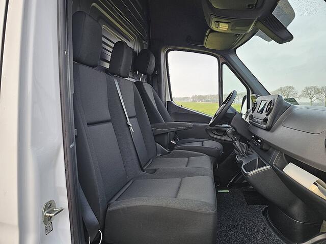 Mercedes-Benz SPRINTER 317 1.9 CDI L2H2 RWD Airco Mbux Navi 360 Gr.- Camera Cruise Control PDC Camera Euro6 170 PK!