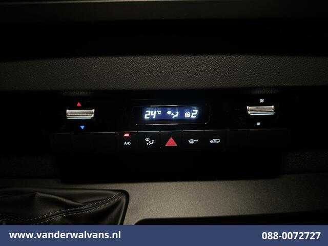 Mercedes-Benz SPRINTER 315 CDI 150pk L3H2 Euro6 Airco | Camera | Navigatie | Apple Carplay | Trekhaak Android Auto, Bijrijdersbank